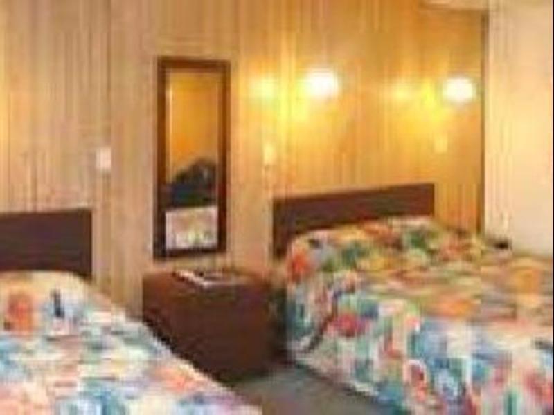Gothic Heights Motel Christchurch Zewnętrze zdjęcie