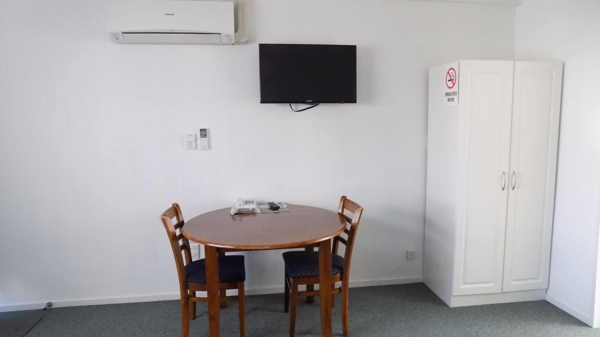 Gothic Heights Motel Christchurch Zewnętrze zdjęcie