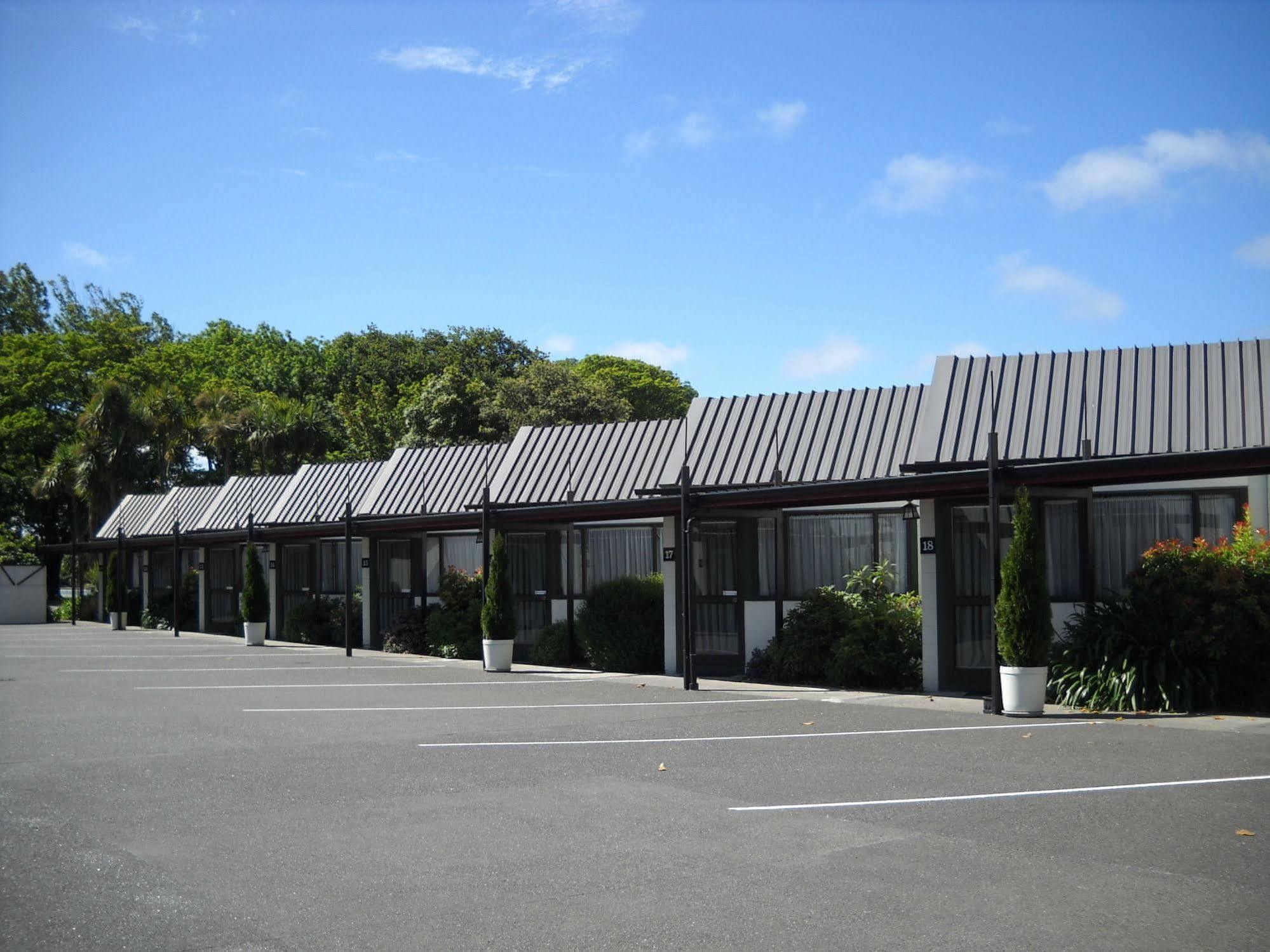 Gothic Heights Motel Christchurch Zewnętrze zdjęcie